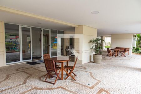 Apartamento para alugar com 150m², 3 quartos e 2 vagas Apartamento para alugar com 150m², 3 quartos e 2 vagasÁrea comum