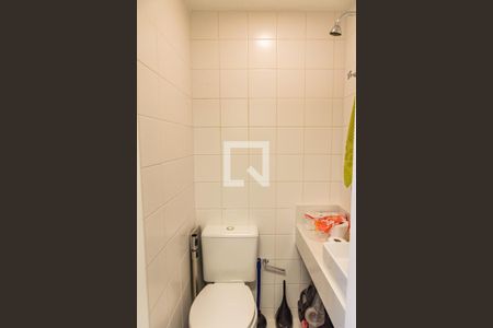Apartamento para alugar com 150m², 3 quartos e 2 vagas Apartamento para alugar com 150m², 3 quartos e 2 vagasBanheiro de serviço