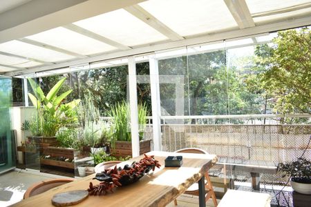 Sacada de apartamento para alugar com 3 quartos, 150m² em Vila Monte Alegre, São Paulo