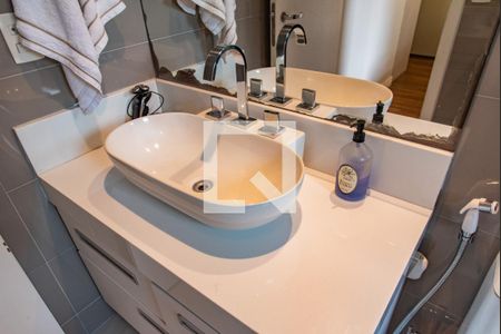 Apartamento para alugar com 150m², 3 quartos e 2 vagas Apartamento para alugar com 150m², 3 quartos e 2 vagasBanheiro da suíte 2