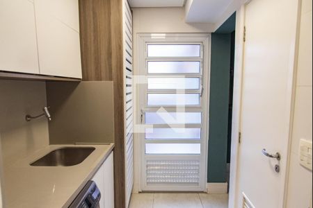 Apartamento para alugar com 150m², 3 quartos e 2 vagas Apartamento para alugar com 150m², 3 quartos e 2 vagasÁrea de serviço