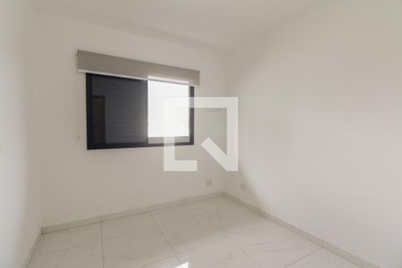 Quarto 2 de apartamento para alugar com 2 quartos, 44m² em Vila Esperança, São Paulo