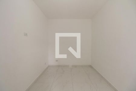 Quarto 1 de apartamento para alugar com 2 quartos, 44m² em Vila Esperança, São Paulo