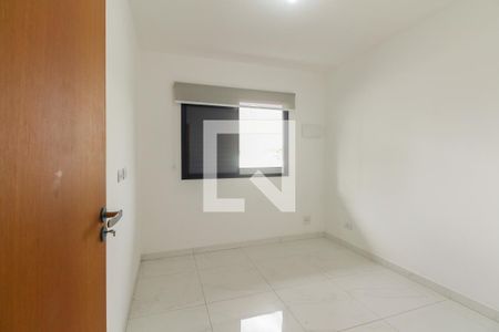 Quarto 2 de apartamento para alugar com 2 quartos, 44m² em Vila Esperança, São Paulo