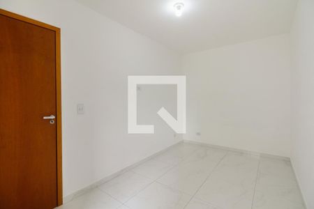 Quarto 1 de apartamento para alugar com 2 quartos, 44m² em Vila Esperança, São Paulo