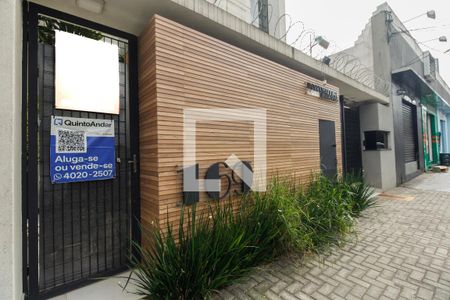 Apartamento para alugar com 44m², 2 quartos e sem vaga Apartamento para alugar com 44m², 2 quartos e sem vagaFachada