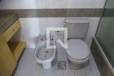 Apartamento à venda com 198m², 3 quartos e 2 vagasSuíte 1 banheiro