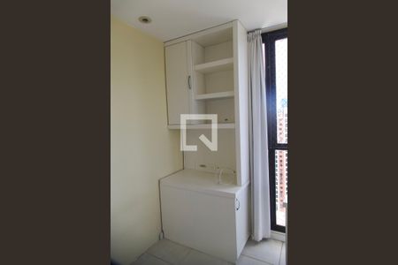 Apartamento à venda com 198m², 3 quartos e 2 vagasSuíte 2