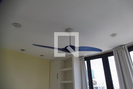 Apartamento à venda com 198m², 3 quartos e 2 vagasSuíte 2