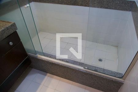 Apartamento à venda com 198m², 3 quartos e 2 vagasSuíte 3 banheiro 