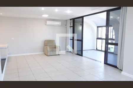 Sala de apartamento para alugar com 3 quartos, 198m² em Barra da Tijuca, Rio de Janeiro