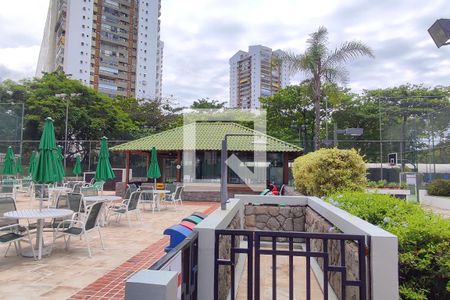 Apartamento à venda com 198m², 3 quartos e 2 vagasÁrea Comum - Playground