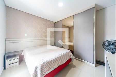 Apartamento à venda com 70m², 2 quartos e 2 vagas Apartamento à venda com 70m², 2 quartos e 2 vagasQuarto 2