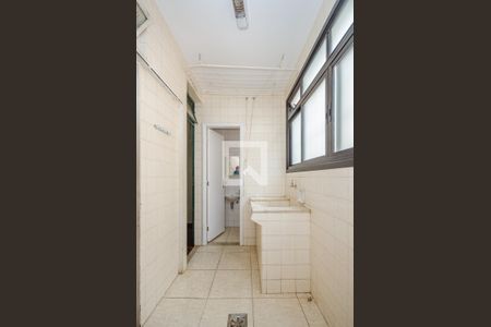 Apartamento para alugar com 160m², 4 quartos e 3 vagas Apartamento para alugar com 160m², 4 quartos e 3 vagasÁrea de Serviço