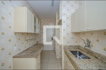 Apartamento para alugar com 160m², 4 quartos e 3 vagas Apartamento para alugar com 160m², 4 quartos e 3 vagasCozinha