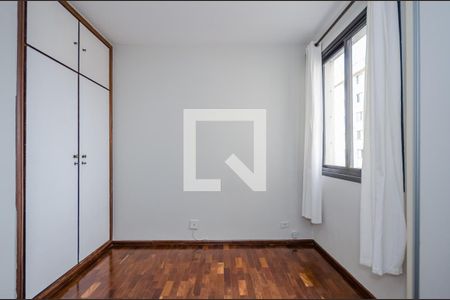 Apartamento para alugar com 160m², 4 quartos e 3 vagas Apartamento para alugar com 160m², 4 quartos e 3 vagasQuarto 2