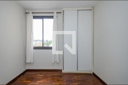 Apartamento para alugar com 160m², 4 quartos e 3 vagas Apartamento para alugar com 160m², 4 quartos e 3 vagasQuarto 2