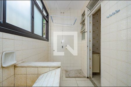 Apartamento para alugar com 160m², 4 quartos e 3 vagas Apartamento para alugar com 160m², 4 quartos e 3 vagasÁrea de Serviço