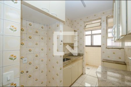 Apartamento para alugar com 160m², 4 quartos e 3 vagas Apartamento para alugar com 160m², 4 quartos e 3 vagasCozinha