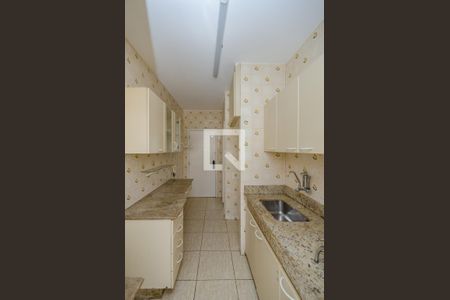 Apartamento para alugar com 160m², 4 quartos e 3 vagas Apartamento para alugar com 160m², 4 quartos e 3 vagasCozinha