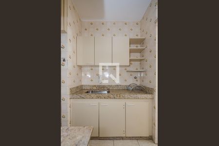 Apartamento para alugar com 160m², 4 quartos e 3 vagas Apartamento para alugar com 160m², 4 quartos e 3 vagasCozinha