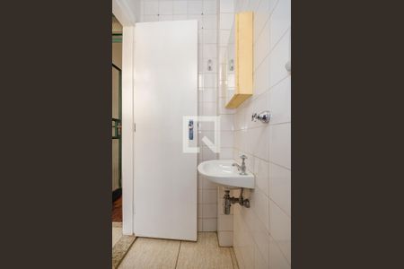 Apartamento para alugar com 160m², 4 quartos e 3 vagas Apartamento para alugar com 160m², 4 quartos e 3 vagasBanheiro de serviço