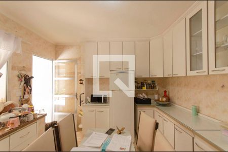 Casa para alugar com 110m², 2 quartos e 1 vagaCozinha