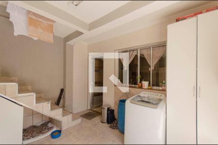 Casa para alugar com 110m², 2 quartos e 1 vagaÁrea de Serviço