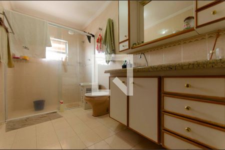 Casa para alugar com 110m², 2 quartos e 1 vagaBanheiro