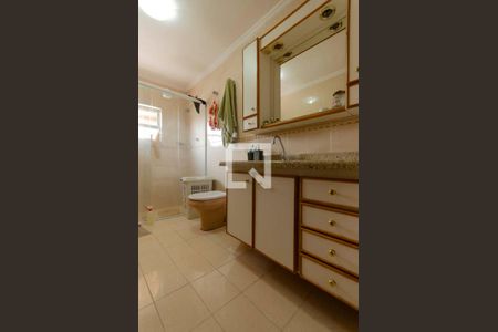 Casa para alugar com 110m², 2 quartos e 1 vagaBanheiro