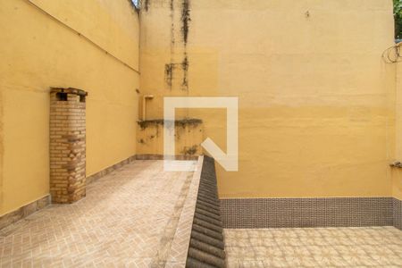 Casa à venda com 253m², 2 quartos e 2 vagas Casa à venda com 253m², 2 quartos e 2 vagasVista da Suíte