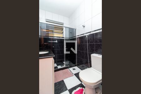 Casa à venda com 253m², 2 quartos e 2 vagas Casa à venda com 253m², 2 quartos e 2 vagasBanheiro Social