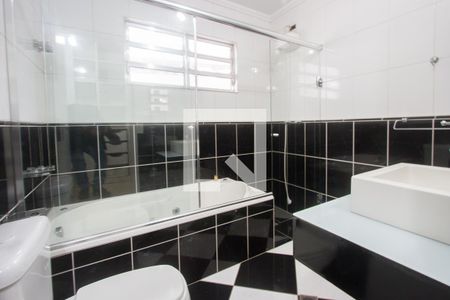 Casa para alugar com 102m², 3 quartos e 3 vagasBanheiro Suíte