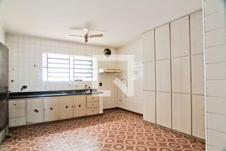 Casa à venda com 200m², 4 quartos e 5 vagasCozinha