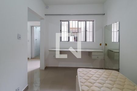 Sala/Quarto de casa para alugar com 1 quarto, 35m² em Vila Deodoro, São Paulo