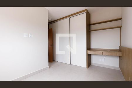 Apartamento para alugar com 94m², 3 quartos e 2 vagassuite