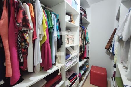 Apartamento à venda com 139m², 3 quartos e 3 vagasCloset da suíte