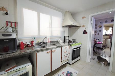 Apartamento à venda com 139m², 3 quartos e 3 vagasCozinha