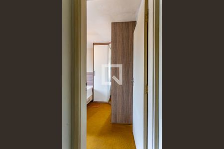 Quarto 2 de apartamento para alugar com 2 quartos, 63m² em Vila Santa Teresa, Santo André