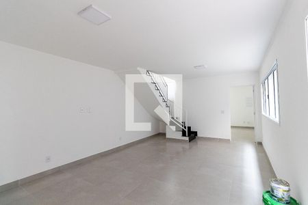 Sala de casa para alugar com 4 quartos, 120m² em Vila Santana, São Paulo