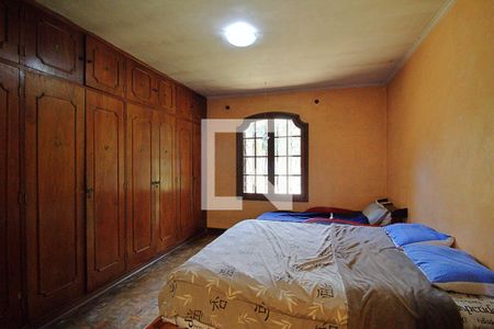 Casa à venda com 650m², 4 quartos e 3 vagasSuíte 2