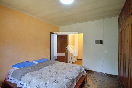 Casa à venda com 650m², 4 quartos e 3 vagasSuíte 2