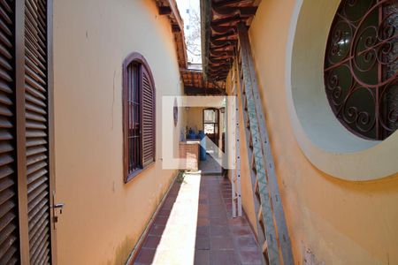 Casa à venda com 650m², 4 quartos e 3 vagasÁrea Externa