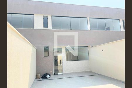 Fachada de casa à venda com 3 quartos, 98m² em Santa Branca, Belo Horizonte