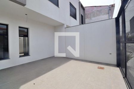 Casa para alugar com 72m², 2 quartos e 2 vagasGaragem