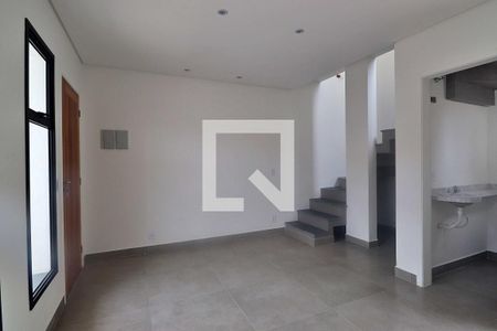 Sala de casa para alugar com 2 quartos, 72m² em Utinga, Santo André