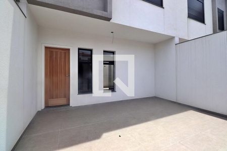 Casa para alugar com 72m², 2 quartos e 2 vagasGaragem