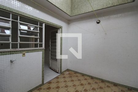 Apartamento para alugar com 120m², 2 quartos e 1 vagaÁrea de Serviço
