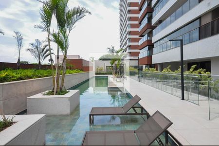 Apartamento à venda com 230m², 4 quartos e 4 vagasPiscina 2