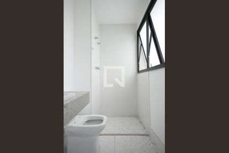 Apartamento à venda com 230m², 4 quartos e 4 vagasBanheiro suíte 3